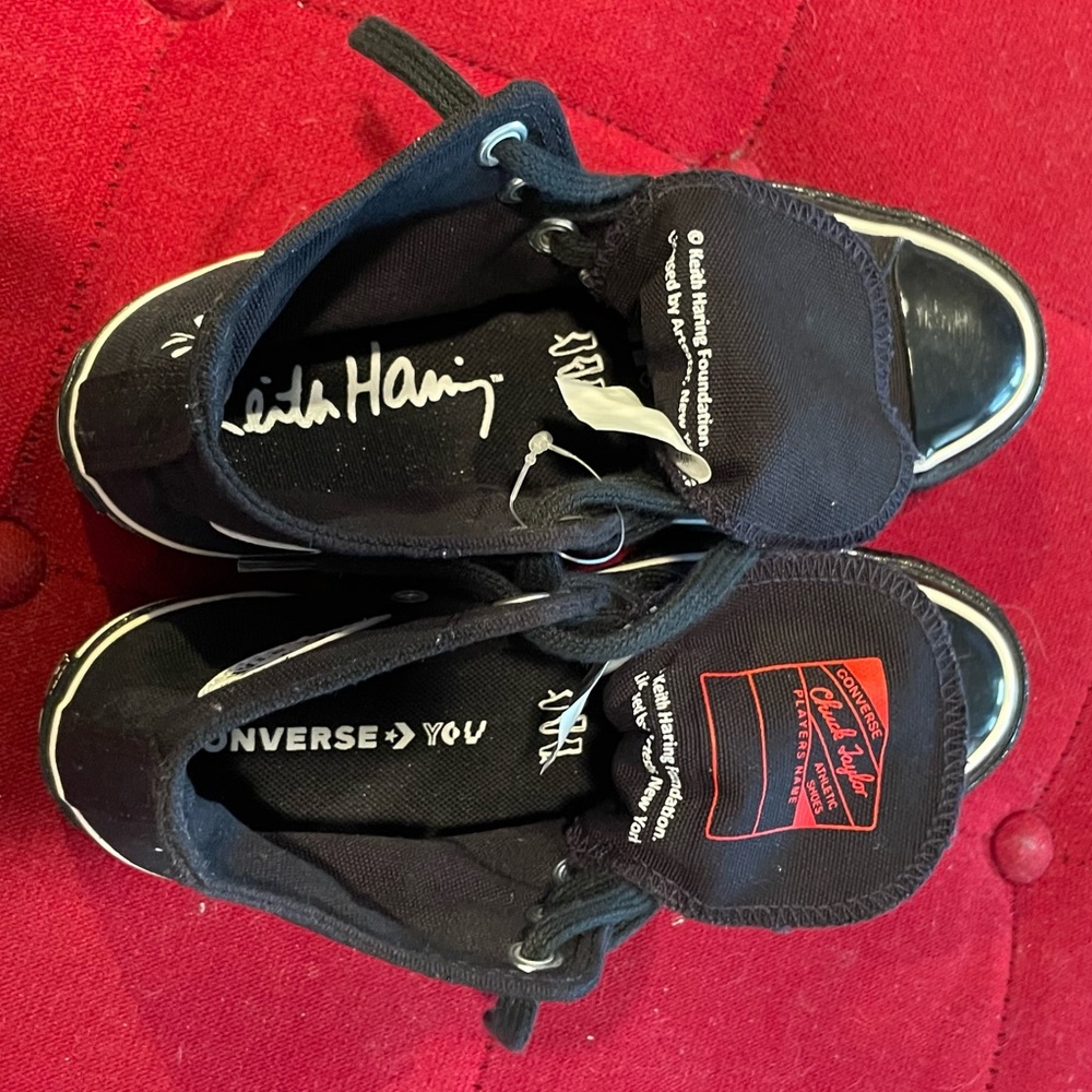 Keith Haring Sz 5.5 Black Hightop Converse (BRAND NEW) - Picture 10 of 12